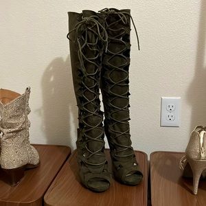Sexy lace up Heels